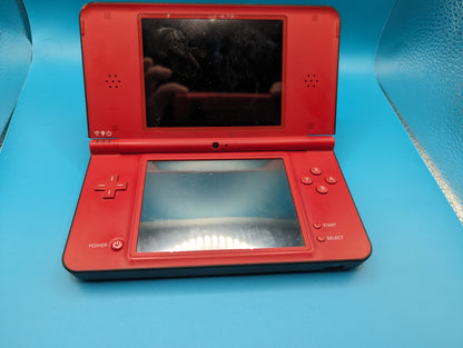 Modded Nintendo DSi Ultimate Bundle: 32GB of DS, GBA, SNES, and Gameboy Games Included!