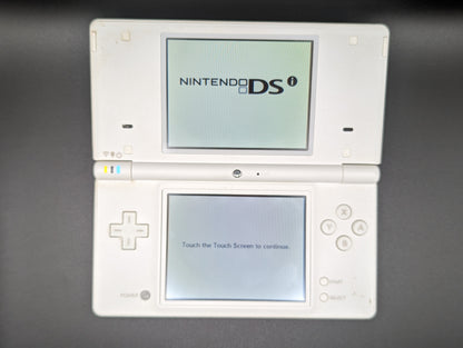 Modded Nintendo DSi Ultimate Bundle: 32GB of DS, GBA, SNES, and Gameboy Games Included!