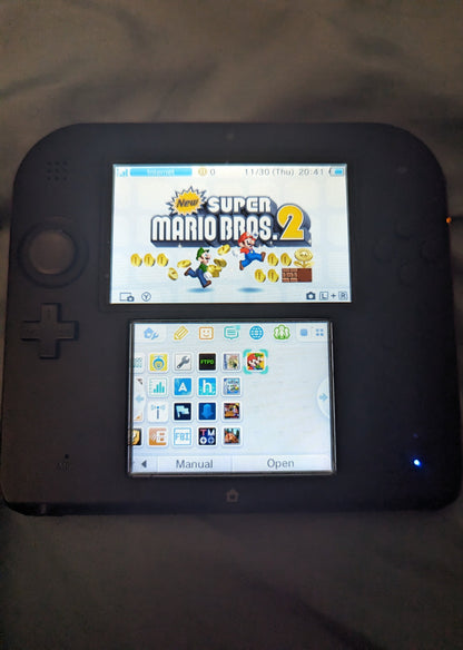 Nintendo 2DS Ultimate Bundle