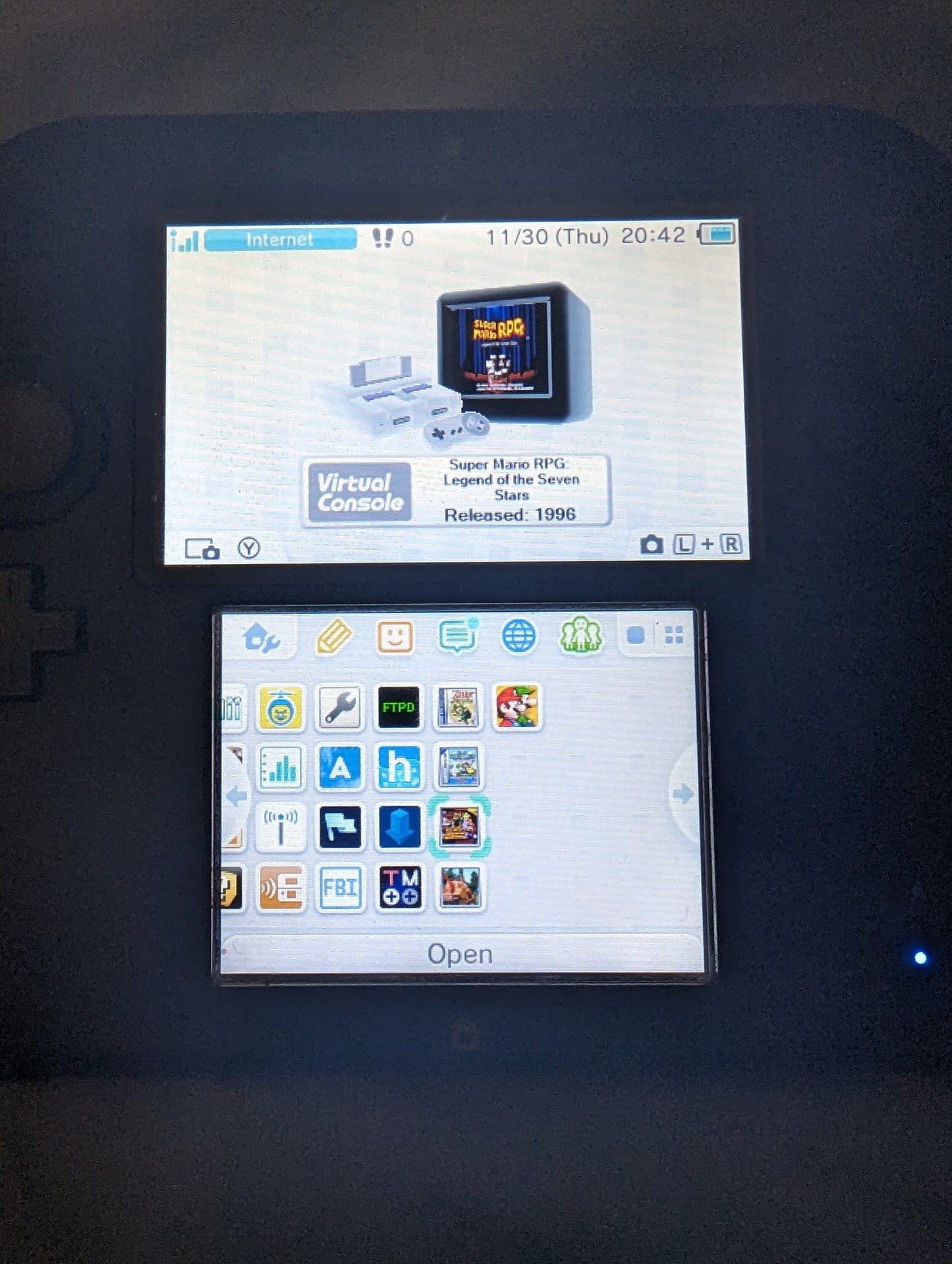 Nintendo 2DS Ultimate Bundle